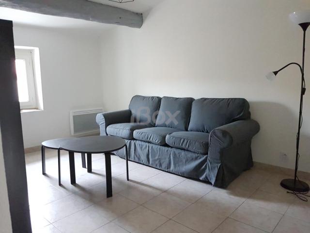 Appartement location à Arrondissement de Toulon, Le Revest-les-eaux