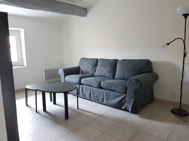 Appartement location à Arrondissement de Toulon, Le Revest-les-eaux