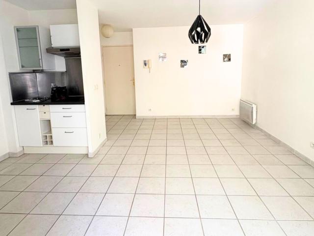 Appartement location à Arrondissement de Toulon, Hyères