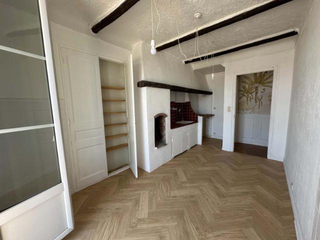 Appartement location à Arrondissement de Toulon, Hyères
