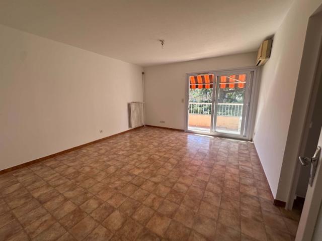 Appartement location à Arrondissement de Toulon, Hyères