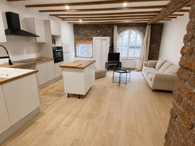 Appartement vente à Crêt de Roc, Saint-Étienne