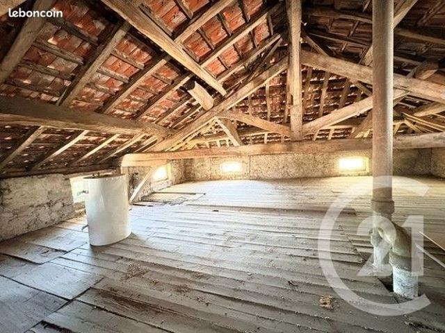 Appartement vente à Attignat, Ain