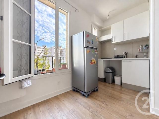 Appartement vente à Paris 18e Arrondissement, Paris