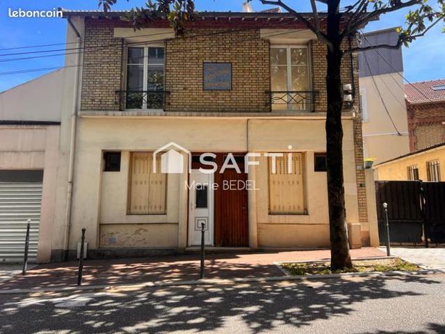 Appartement vente à Issy-les-Moulineaux, Hauts-de-Seine