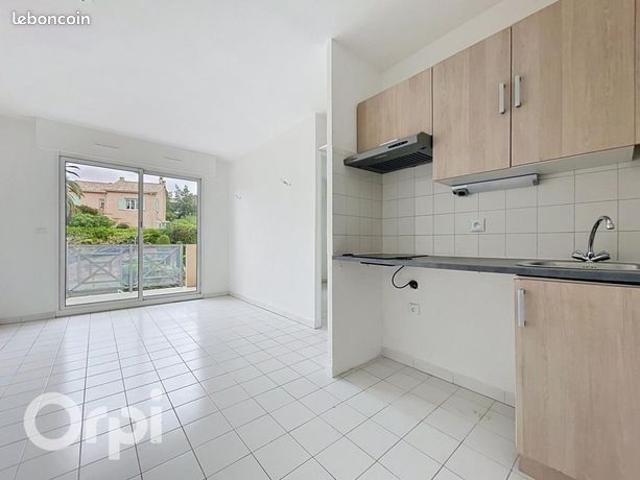 Appartement vente à Arrondissement de Draguignan, Saint-raphaël