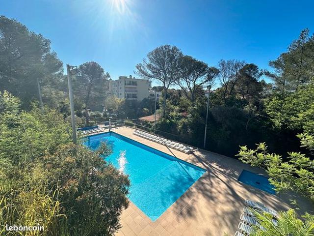 Appartement vente à Arrondissement de Draguignan, Saint-raphaël