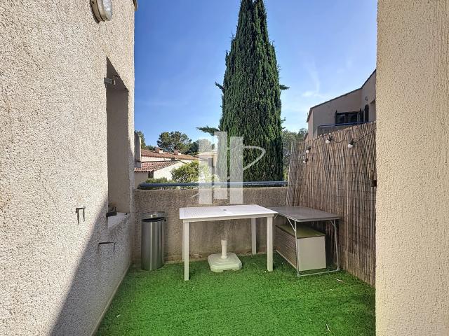 Appartement vente à Arrondissement de Draguignan, Saint-raphaël