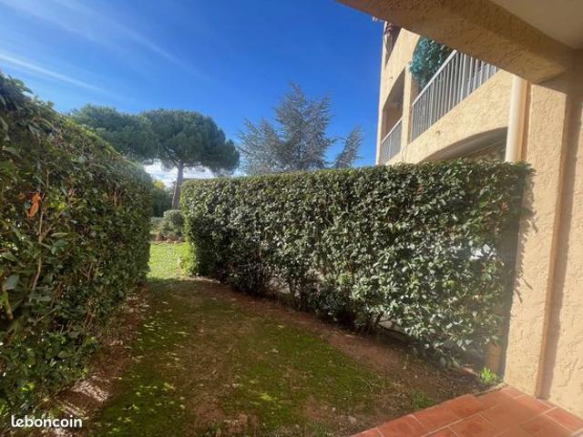 Appartement vente à Arrondissement de Draguignan, Saint-raphaël