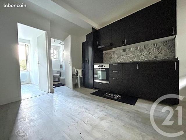 Appartement vente à Étampes, Saclas
