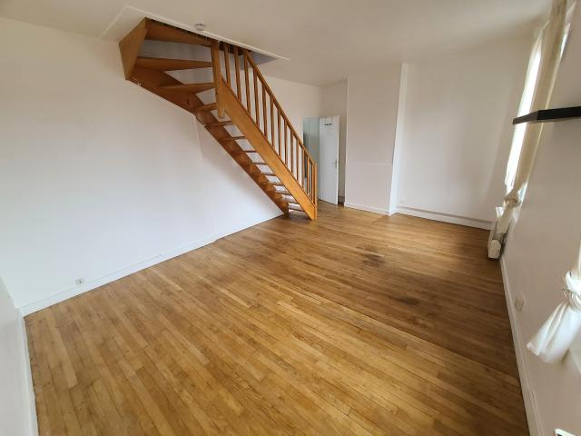 Duplex location à Nanterre, Quartier du Centre