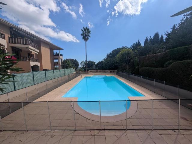 Appartement location à Rioucougourde, Grasse