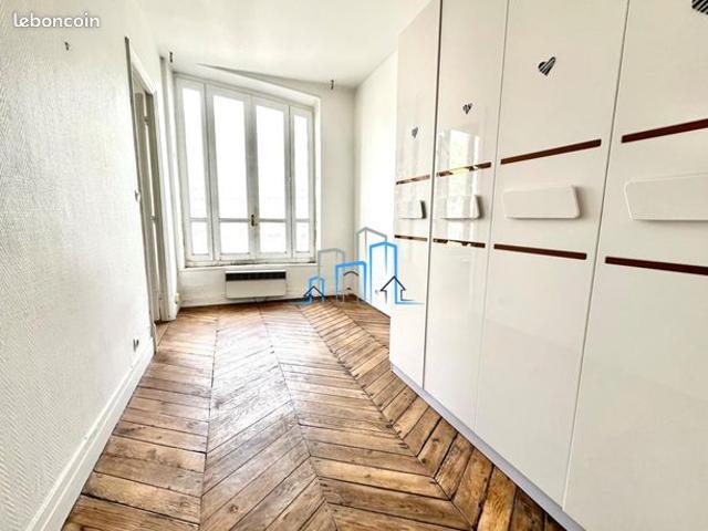Appartement vente à Paris, Île-de-France