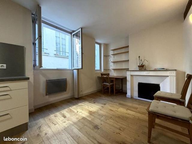 Appartement vente à Paris, Île-de-France