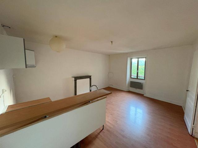Appartement location à Marcilloles, Isère