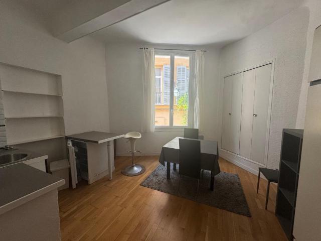 Appartement vente à Aix-en-Provence, Aix-en-provence