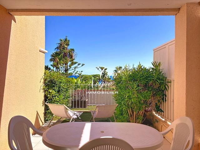 Appartement vente à Arrondissement de Toulon, Le Lavandou