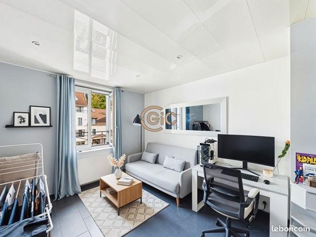 Appartement vente à Saint-Germain-en-Laye, Le Port-marly