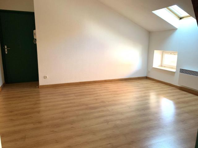 Appartement location à Largentière, Mercuer