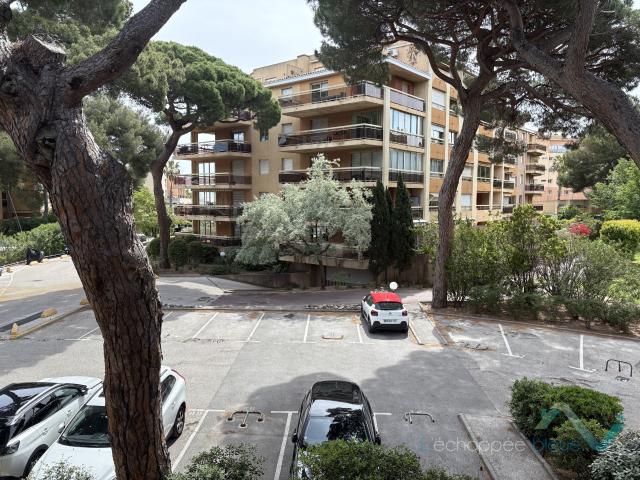 Appartement vente à Arrondissement de Toulon, Hyères