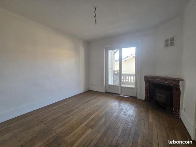 Appartement vente à La Tour-du-Pin, Nivolas-vermelle