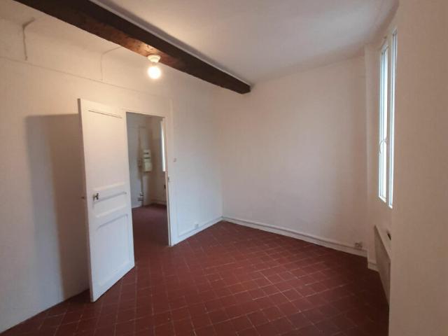 Appartement location à Arrondissement de Toulon, Signes