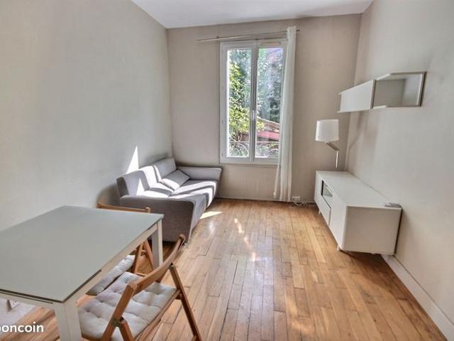 Appartement vente à Suresnes, Hauts-de-Seine