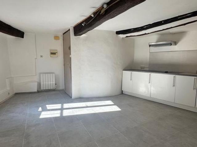 Appartement location à Arrondissement de Toulon, Signes
