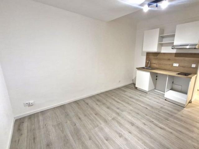 Appartement vente à Arrondissement de Toulon, Solliès-pont