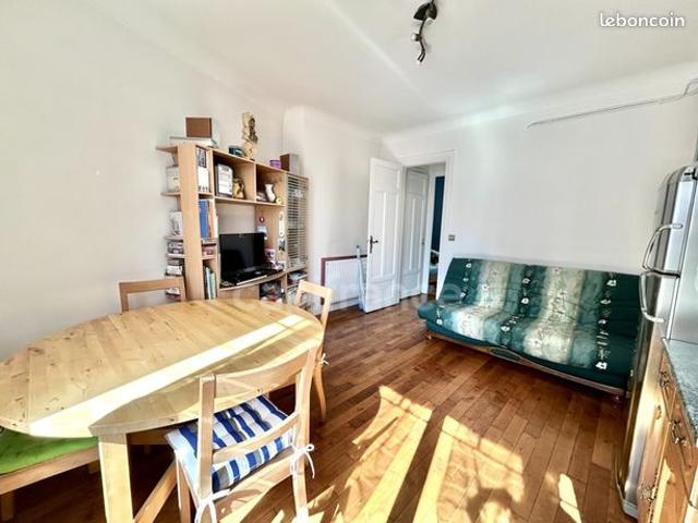 Appartement vente à Courbevoie, Hauts-de-Seine