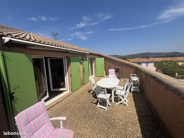 Appartement vente à Arrondissement de Toulon, Hyères
