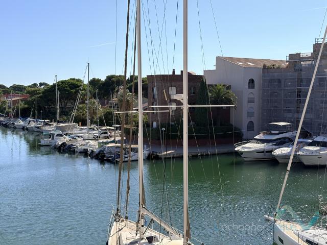Appartement vente à Arrondissement de Toulon, Hyères