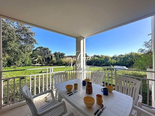 Appartement vente à Arrondissement de Toulon, Le Lavandou