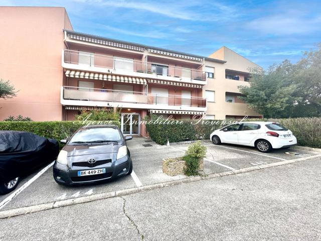 Appartement location à Les Pins Ensoleillés, Sainte-Maxime