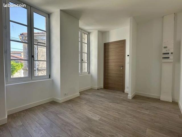 Appartement vente à Saint-Jean-d'Angély, Saint-jean-d'angély