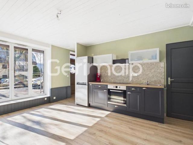 Appartement vente à Annecy, Menthon-saint-bernard