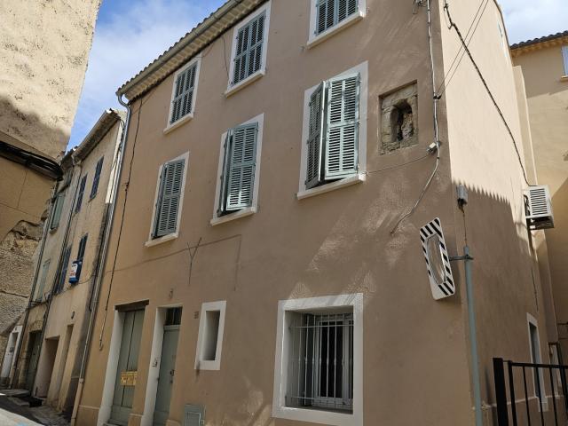 Appartement location à Arrondissement de Toulon, Le Beausset