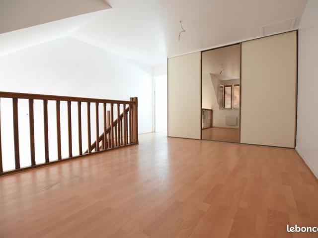 Appartement vente à Les Essarts-le-Roi, Yvelines
