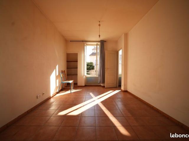 Appartement vente à Carpentras, Orange