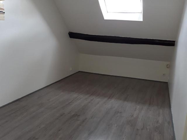 Appartement location à Mérobert, Essonne