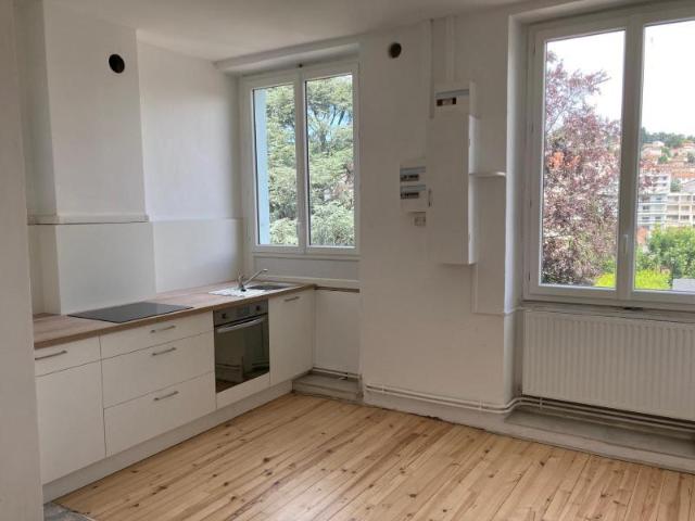 Appartement location à Saint-Étienne, Saint-etienne