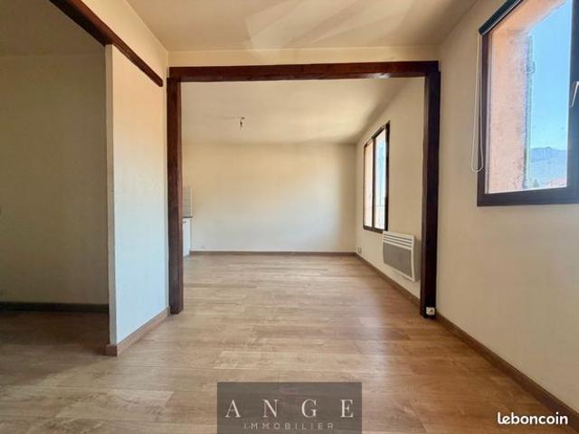 Appartement vente à Arrondissement de Toulon, La Farlède