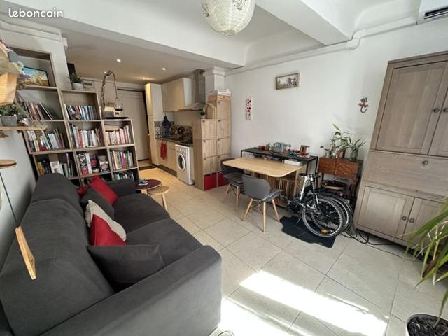 Appartement vente à Arrondissement de Toulon, Solliès-pont