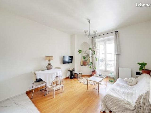 Appartement vente à Paris, Île-de-France
