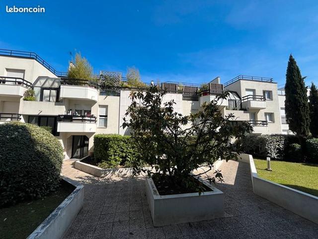 Appartement vente à Nanterre, Suresnes
