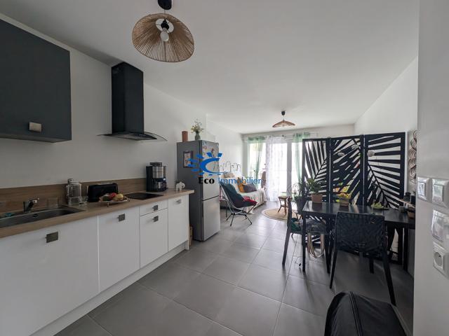Appartement vente à Le Petit Moulin, Périgny