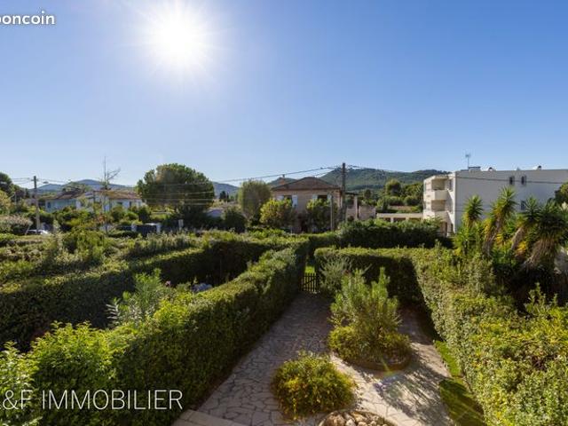 Appartement vente à Arrondissement de Toulon, Saint-cyr-sur-mer