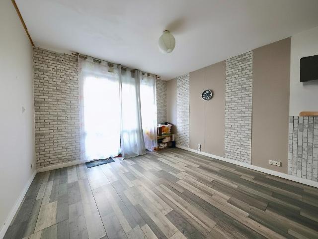 Appartement vente à Corbeil-Essonnes, Essonne