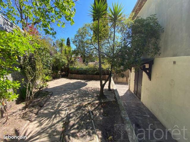 Appartement vente à Arrondissement de Draguignan, Saint-raphaël
