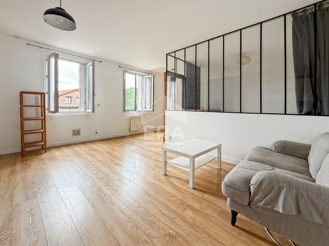 Appartement vente à Croix de Chavaux, Montreuil